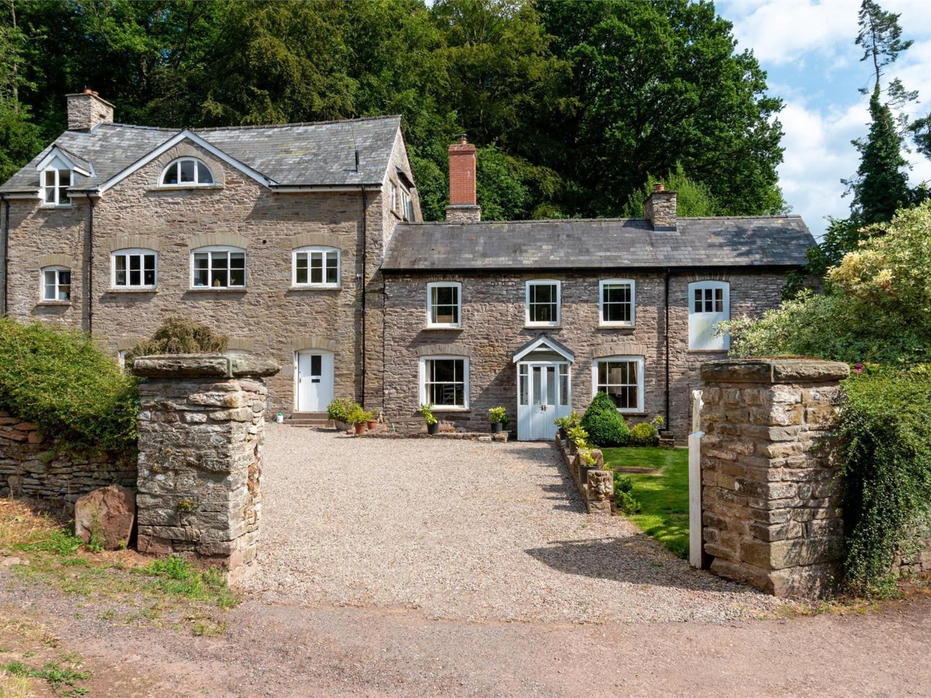 Вилла 4 Bed In Hay-On-Wye Town Bn116 Экстерьер фото